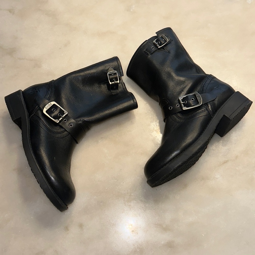 Frye kids  Ankle Boots size 1.5
